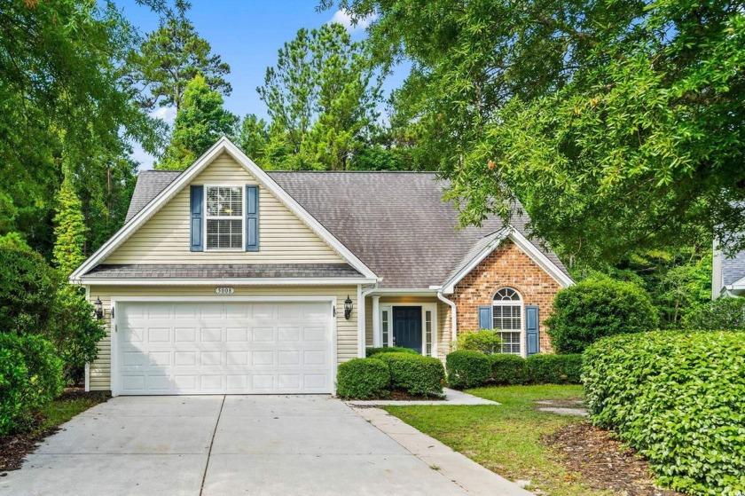 Relaxed Living in Shallow Creek Bay - Spacious 3BR Home with - Beach Home for sale in Murrells Inlet, South Carolina on Beachhouse.com
