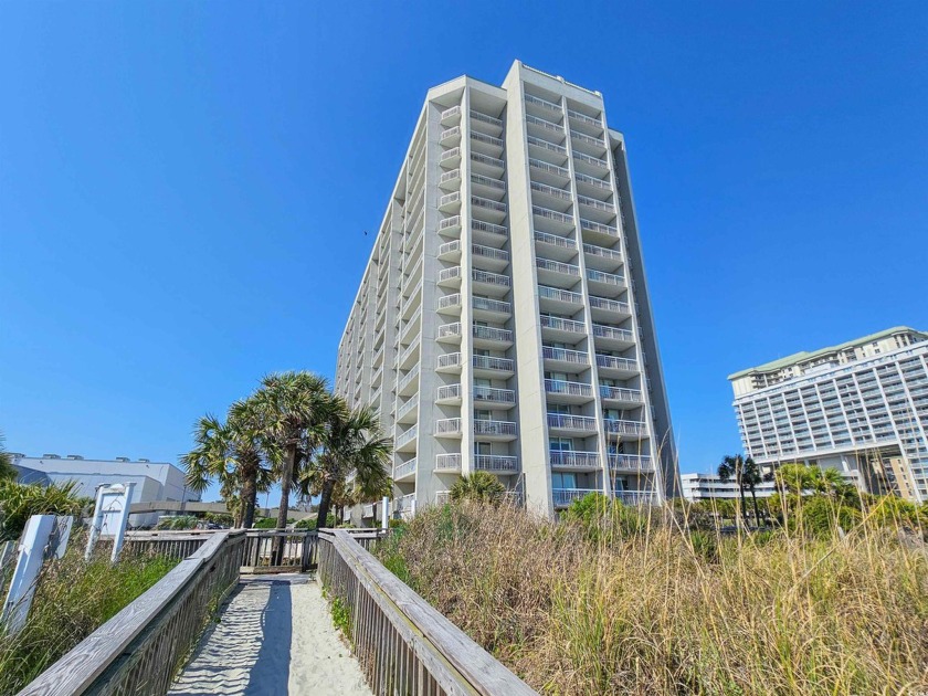 ***BE SURE TO WATCH THE WALK-THRU VIDEO INCLUDED WITH THIS - Beach Condo for sale in Myrtle Beach, South Carolina on Beachhouse.com