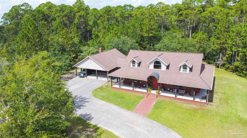 This home is a sportsman/fisherman's paradise! Just steps away - Beach Home for sale in Navarre, Florida on Beachhouse.com