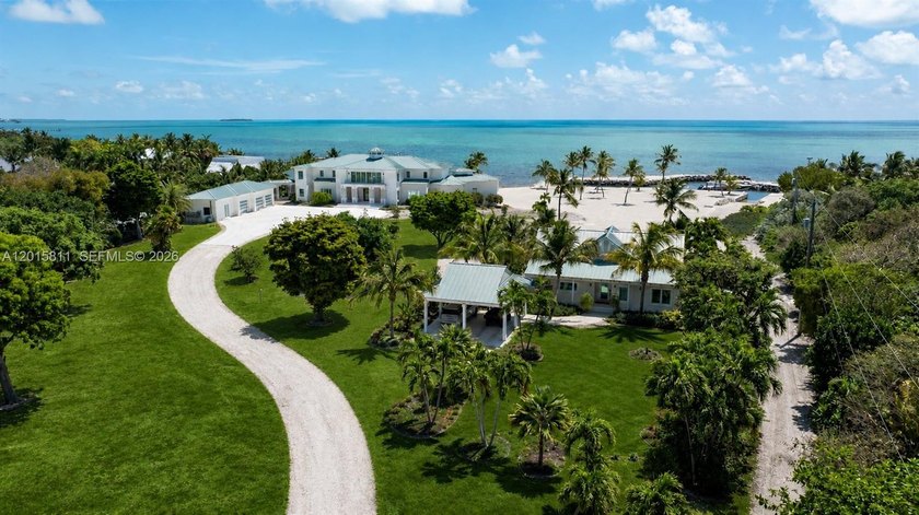 A rare dual-parcel offering on prestigious Millionaire's Row in - Beach Home for sale in Tavernier, Florida on Beachhouse.com