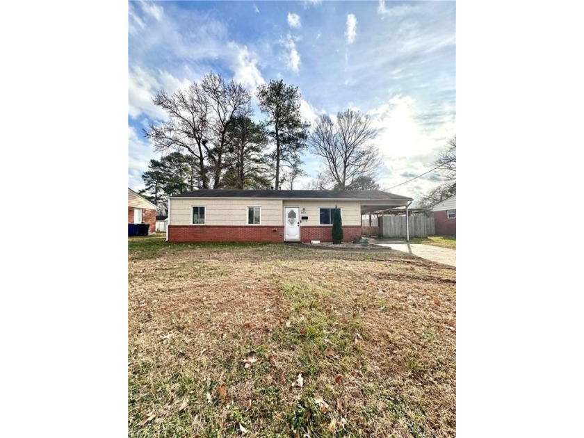 3 bedroom, 1 bath ranch in the Princess Anne Plaza neighborhood - Beach Home for sale in Virginia Beach, Virginia on Beachhouse.com