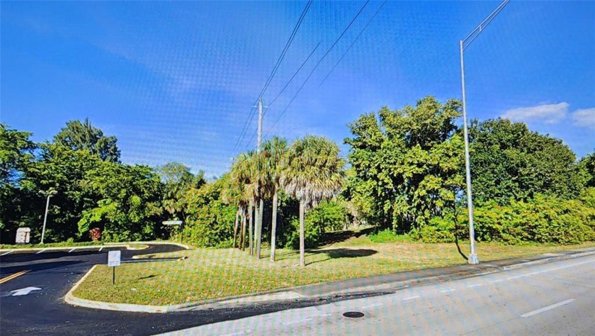 PRICE REDUCTION, MOTIVATED SELLER BRING OFFERS IN WRITING - Beach Commercial for sale in Fort Lauderdale, Florida on Beachhouse.com