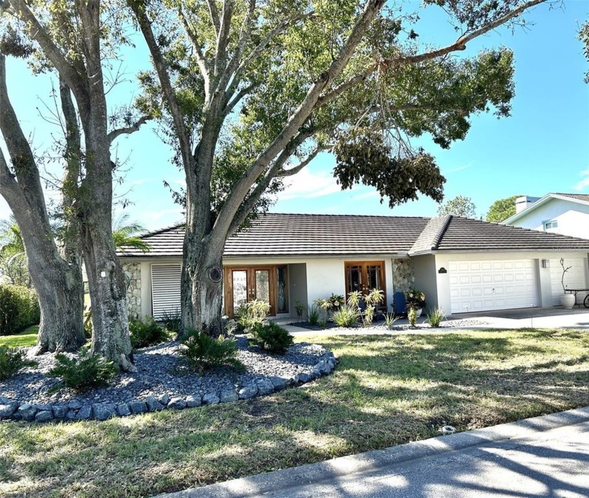 Premier Feather Sound community home centrally located and - Beach Home for sale in Clearwater, Florida on Beachhouse.com