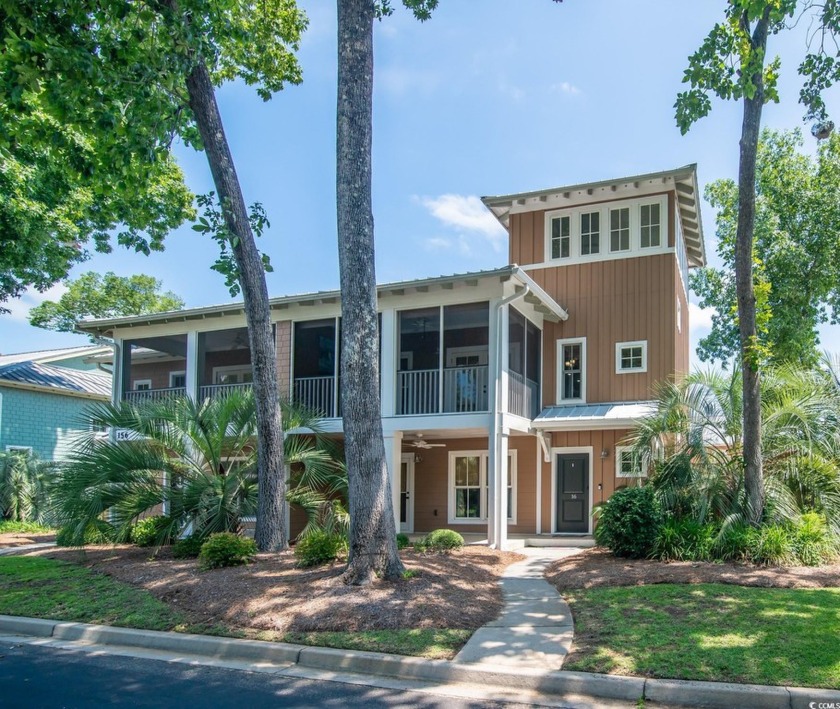 Easy living in the heart of Pawleys Island. This lovely coastal - Beach Townhome/Townhouse for sale in Pawleys Island, South Carolina on Beachhouse.com