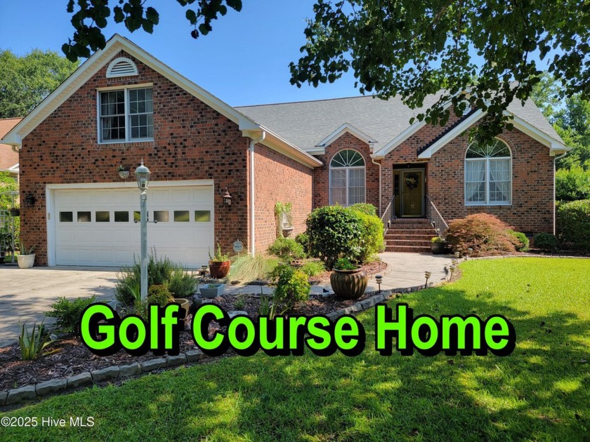 Welcome to this immaculate brick home in the highly sought-after - Beach Home for sale in New Bern, North Carolina on Beachhouse.com