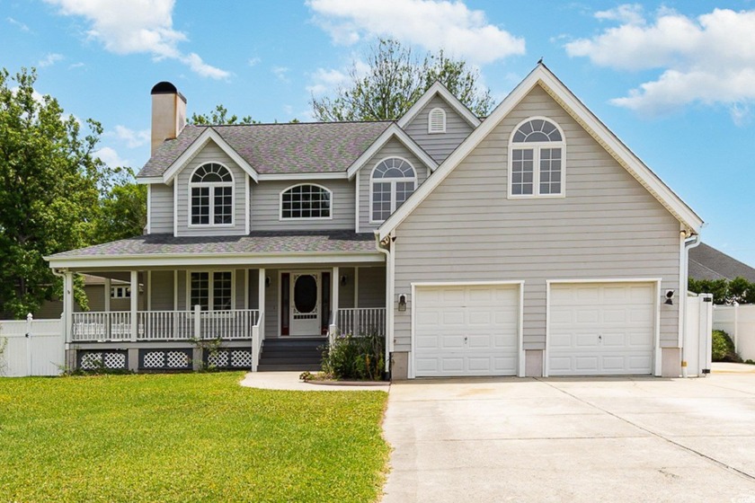 Open House - Sunday November 17th, 12:00-3:00p.  Huge Price - Beach Home for sale in North Myrtle Beach, South Carolina on Beachhouse.com