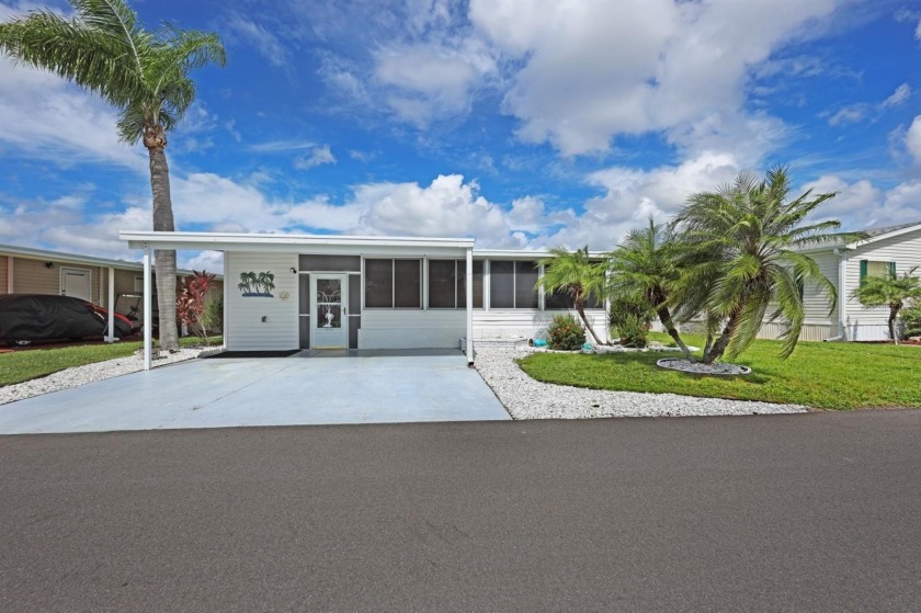Cute and sassy - this may just be the one you need.  This home - Beach Home for sale in Port Charlotte, Florida on Beachhouse.com
