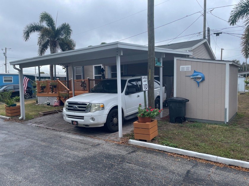 Stop searching-you've found it! This charming open-concept haven - Beach Home for sale in Clearwater, Florida on Beachhouse.com