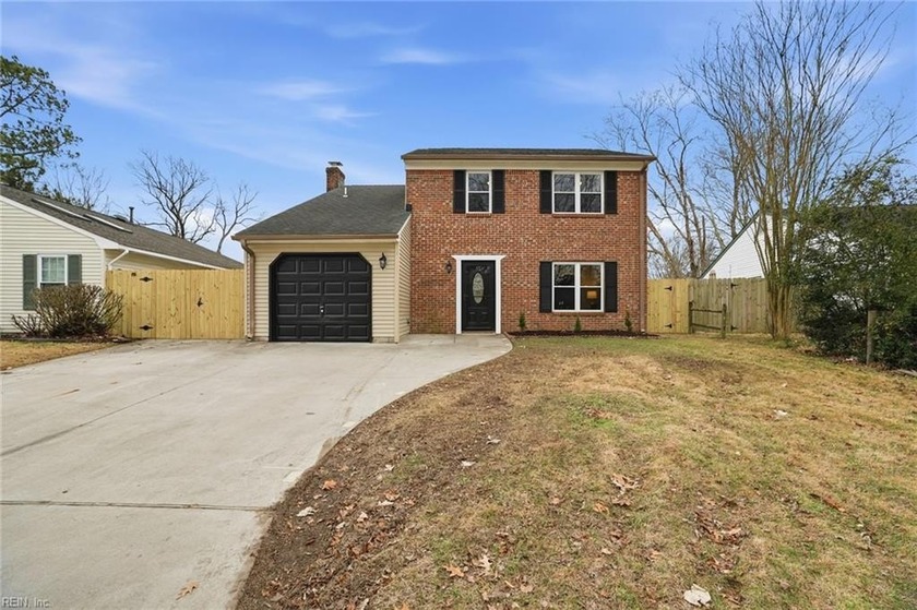 Beautifully updated 4BR/2.5BA home offering 1,696 sq ft with - Beach Home for sale in Virginia Beach, Virginia on Beachhouse.com