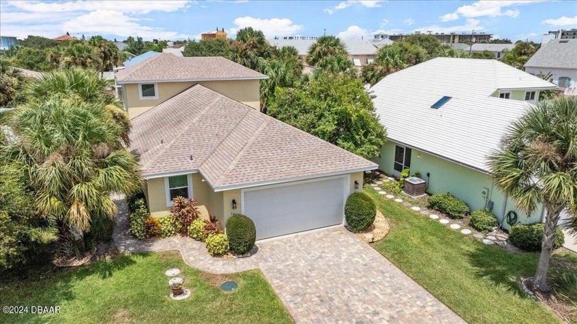 Step into your beautiful beachside sanctuary! Discover this - Beach Home for sale in Ormond Beach, Florida on Beachhouse.com