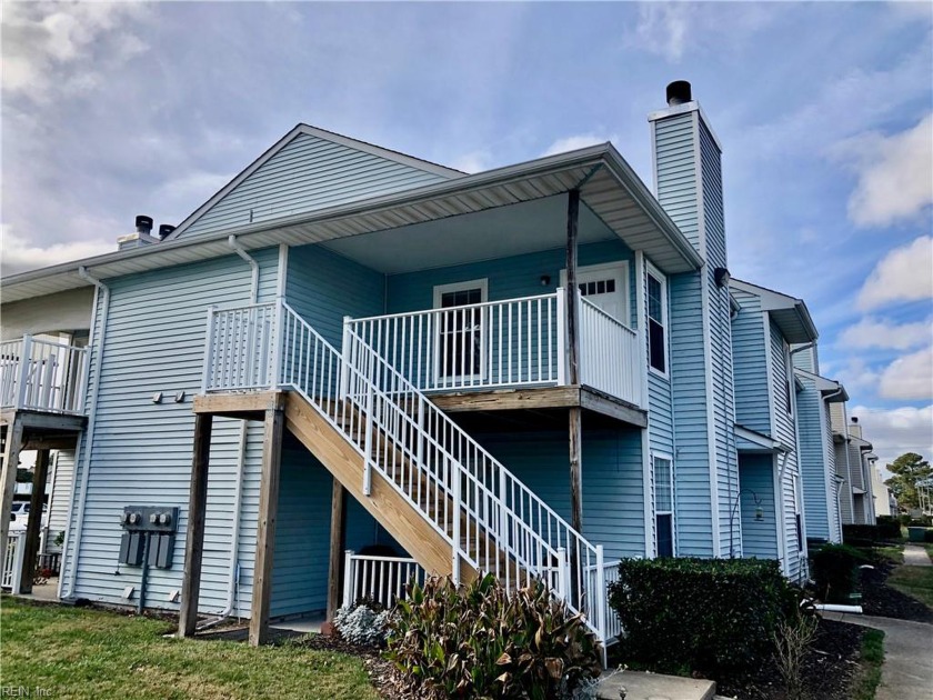Great investment opportunity! Looking for a beautiful, remodeled - Beach Home for sale in Virginia Beach, Virginia on Beachhouse.com