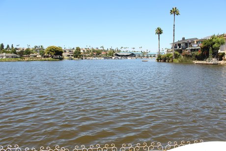 PRIVATE LAKEFRONT HOME! PANORAMIC OPEN VIEW OF LAKE San Marcos - Beach Home for sale in San Marcos, California on Beachhouse.com