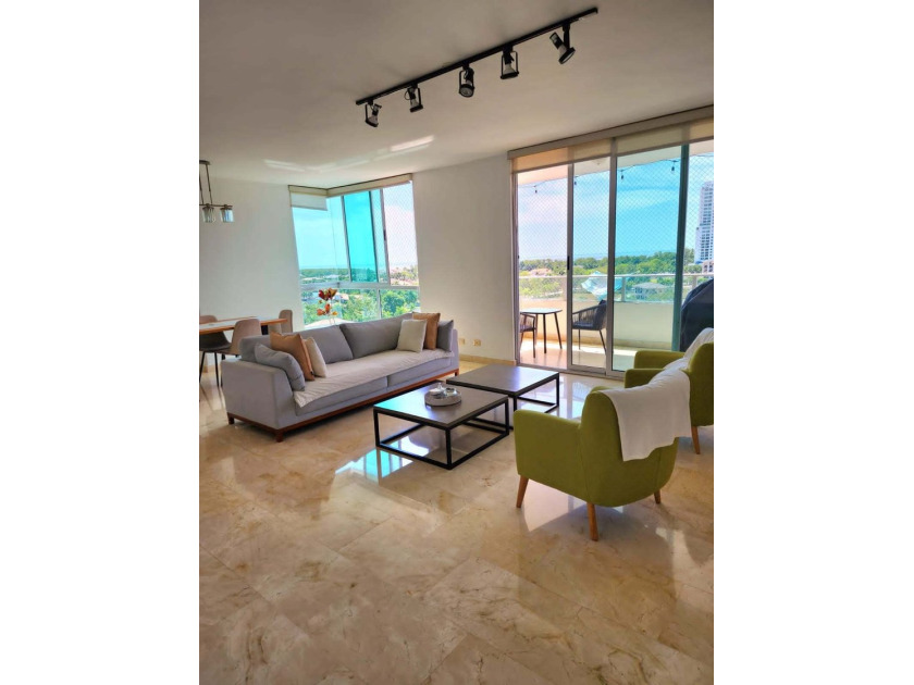 Luxury Lifestyle Apartment in Costa del Este Panama City

Luxury - Beach Condo for sale in Panama City,  on Beachhouse.com