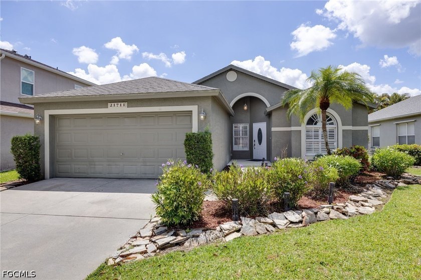 Beautifully maintained move-in ready, fully-furnished home - Beach Home for sale in Estero, Florida on Beachhouse.com
