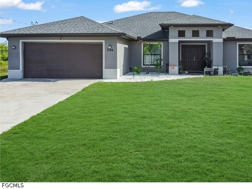 This beautifully maintained 4-bedroom plus den that can easily - Beach Home for sale in Lehigh Acres, Florida on Beachhouse.com