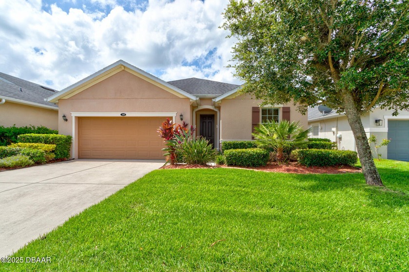 Welcome to this stunning 4-bedroom, 2-bathroom Energy Star - Beach Home for sale in Daytona Beach, Florida on Beachhouse.com