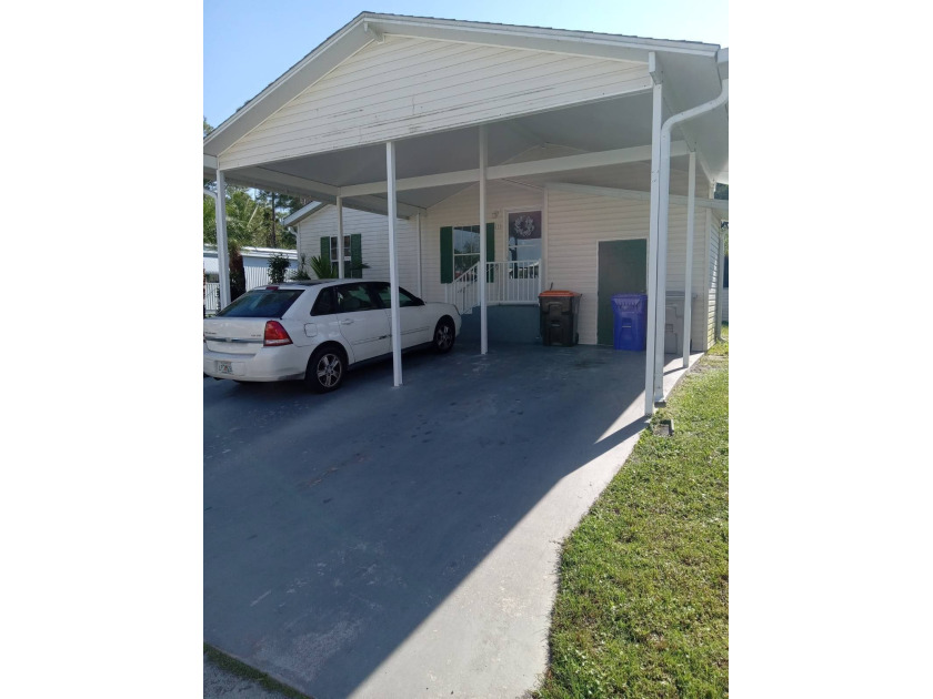 This is a wonderful home !!!!   Great opportunity to buy a newer - Beach Home for sale in Vero Beach, Florida on Beachhouse.com