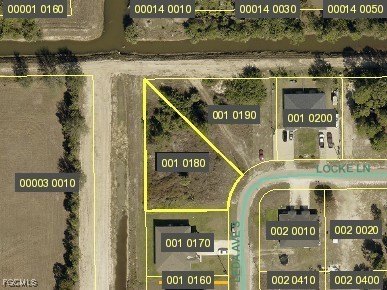 Oversized duplex lot is ready for its new home! Great - Beach Lot for sale in Lehigh Acres, Florida on Beachhouse.com