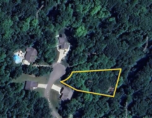 Build Your dream home overlooking Deer Creek. Close to town - Beach Lot for sale in South Haven, Michigan on Beachhouse.com