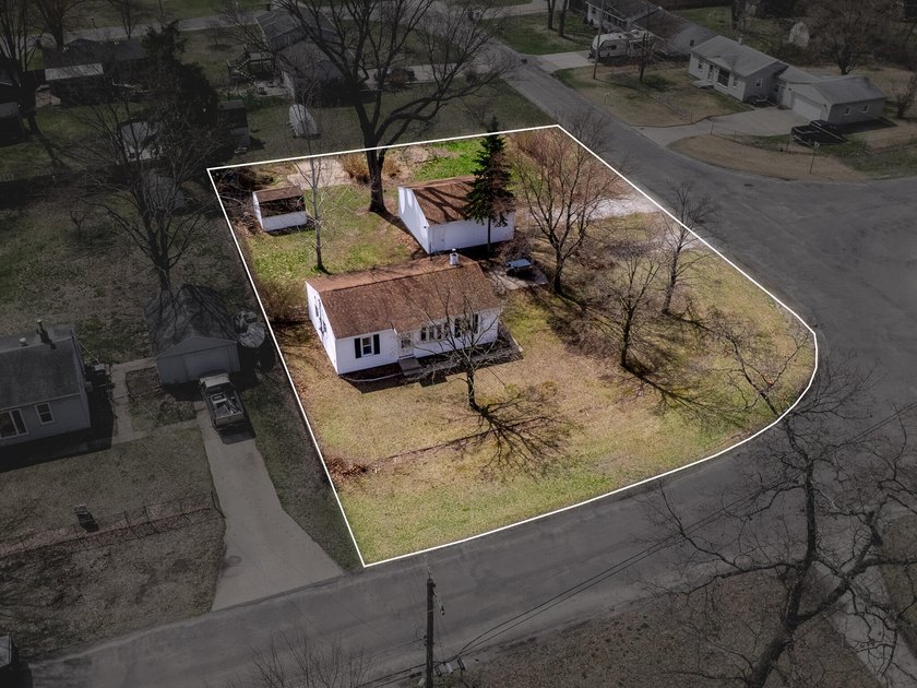 This 3-bedroom home offers many practical features that are hard - Beach Home for sale in Muskegon, Michigan on Beachhouse.com