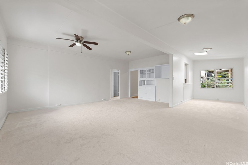 NEW LISTING!! Don't miss this charming 4 bdrm/2 bath - Beach Home for sale in Honolulu, Hawaii on Beachhouse.com