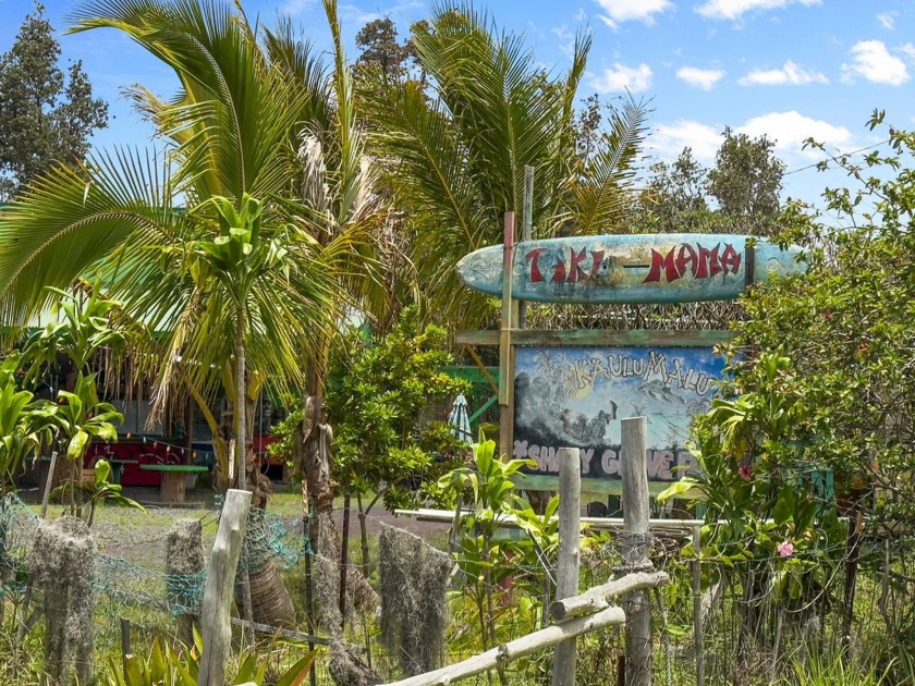 Welcome to Tiki Mama's, a one-of-a-kind private estate and - Beach Home for sale in Ocean View, Hawaii on Beachhouse.com