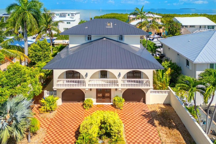 Beautiful Key Haven home! Spacious 4 bedroom, 3.5 bathroom canal - Beach Home for sale in Key Haven, Florida on Beachhouse.com
