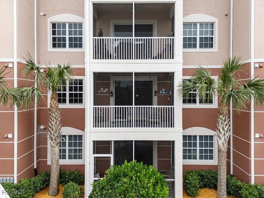 Amazing location, so close to the beaches with NO surge impact - Beach Condo for sale in Fort Myers, Florida on Beachhouse.com