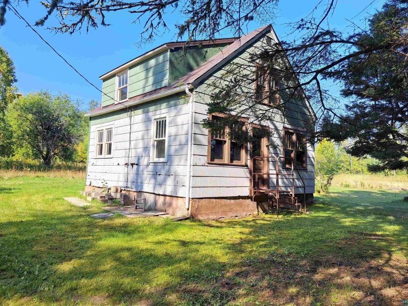 Million-dollar views for only $199,000!!! SELLER. Location - Beach Home for sale in Hovland, Minnesota on Beachhouse.com