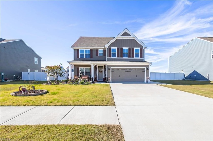 Welcome to 210 Garland Street, Moyock, NC--a move-in-ready home - Beach Home for sale in Moyock, North Carolina on Beachhouse.com