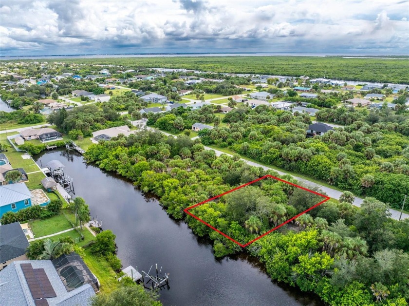 PORT CHARLOTTE WATERFRONT HOMESITE.  Experience true Florida - Beach Lot for sale in Port Charlotte, Florida on Beachhouse.com