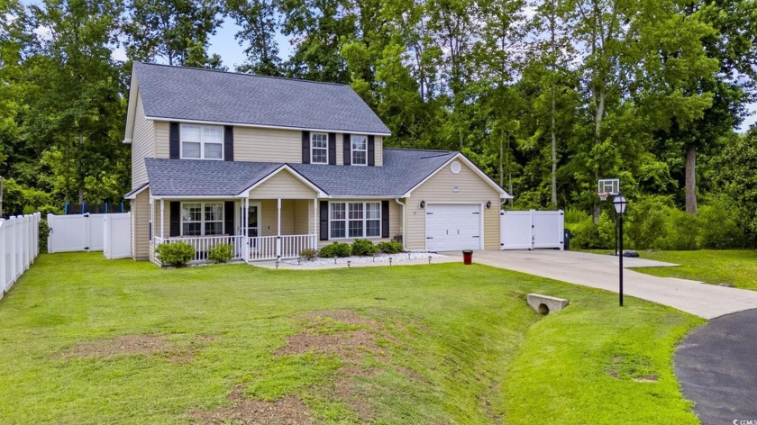 Welcome to 125 Edwards Ln, this is a very well kept 2 story, 4 - Beach Home for sale in Longs, South Carolina on Beachhouse.com