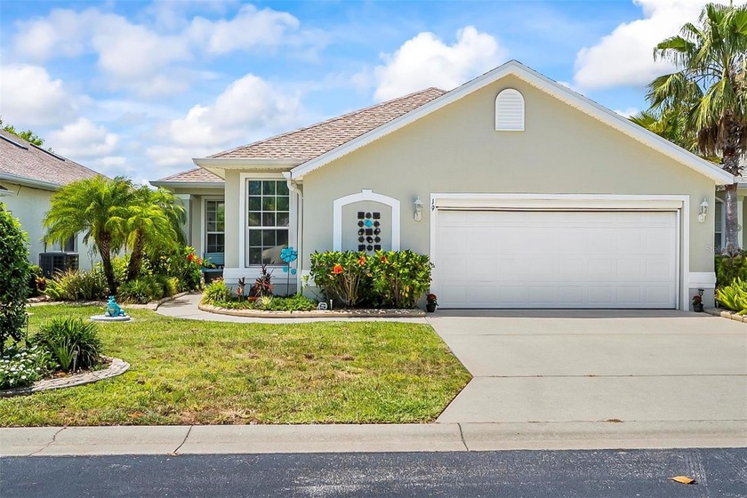 Welcome to this beautifully maintained 3-bedroom, 2-bathroom - Beach Home for sale in Palm Coast, Florida on Beachhouse.com