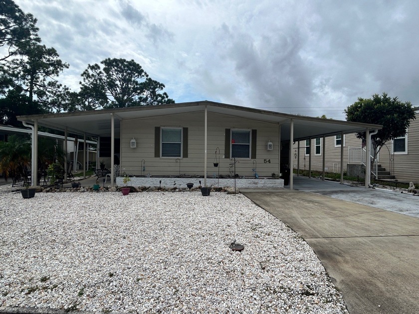 Motivated seller. This home features: 2023 AC, metal roof in - Beach Home for sale in Port Orange, Florida on Beachhouse.com