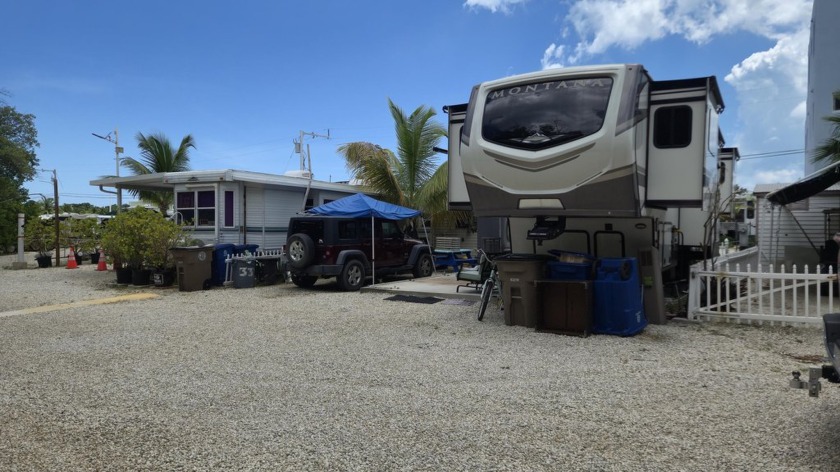 RV Paradise in Key Largo. Welcome to your slice of the Florida - Beach Lot for sale in Key Largo, Florida on Beachhouse.com