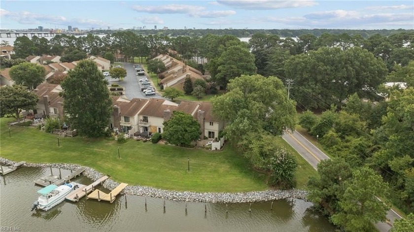 Discover this turnkey, waterfront gem with deep water access - Beach Townhome/Townhouse for sale in Portsmouth, Virginia on Beachhouse.com