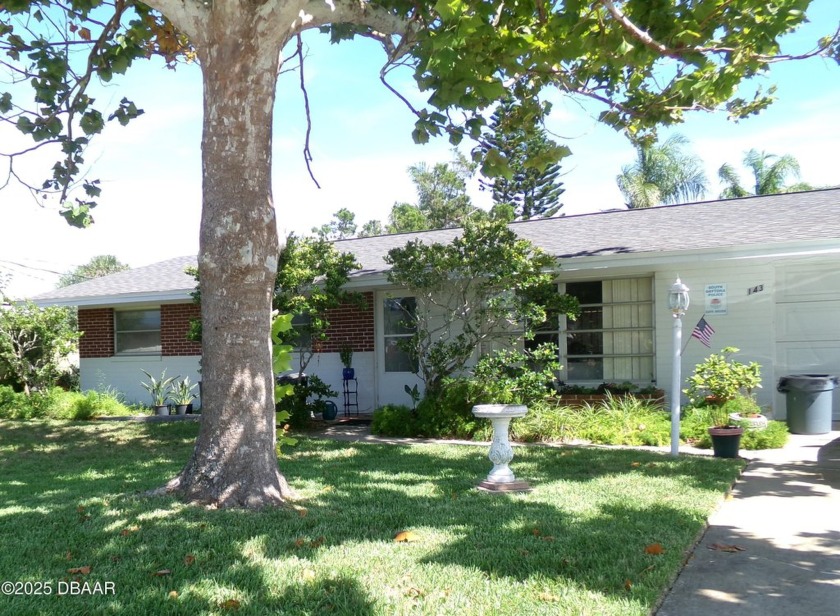 Recently reduced! Sellers to consider all offers with preference - Beach Home for sale in South Daytona, Florida on Beachhouse.com