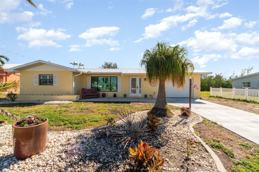 FULLY UPDATED WATERFRONT GEM! Discover this beautifully - Beach Home for sale in Punta Gorda, Florida on Beachhouse.com