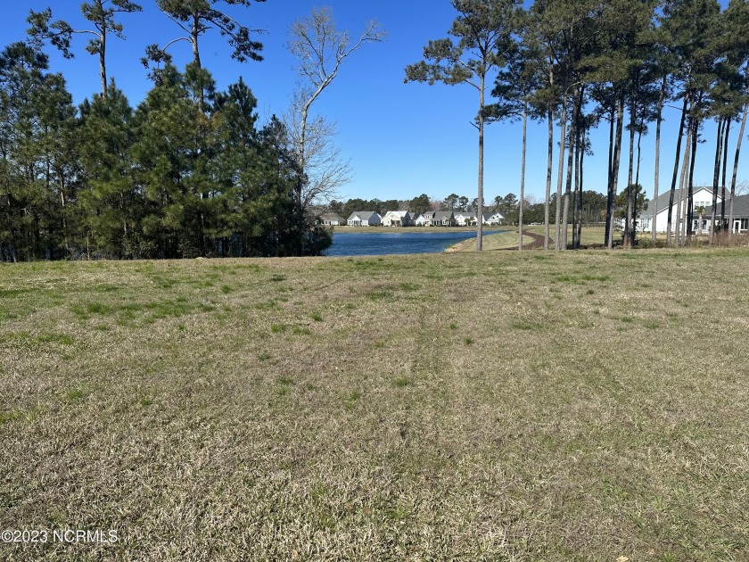 Come relax at Summerhouse on Everett Bay.  This parcel of land - Beach Lot for sale in Holly Ridge, North Carolina on Beachhouse.com