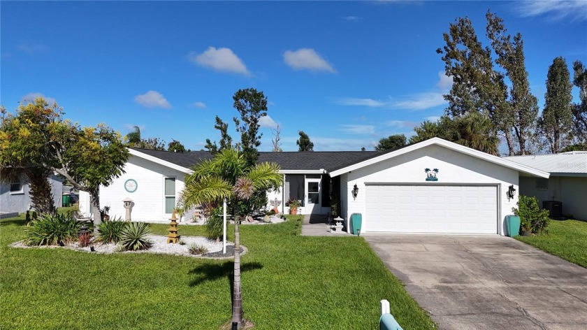 ***MOTIVATED SELLER**3D Virtual Tour** Welcome to Your Florida - Beach Home for sale in Rotonda West, Florida on Beachhouse.com