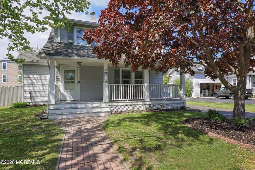Welcome to the Loveland section of Point Pleasant. This charming - Beach Home for sale in Point Pleasant, New Jersey on Beachhouse.com
