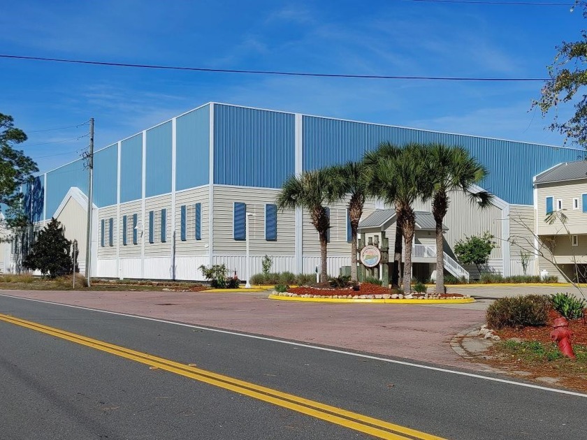 Carrabelle is known for its many fishing options; bays, flats - Beach Commercial for sale in Carabelle, Florida on Beachhouse.com