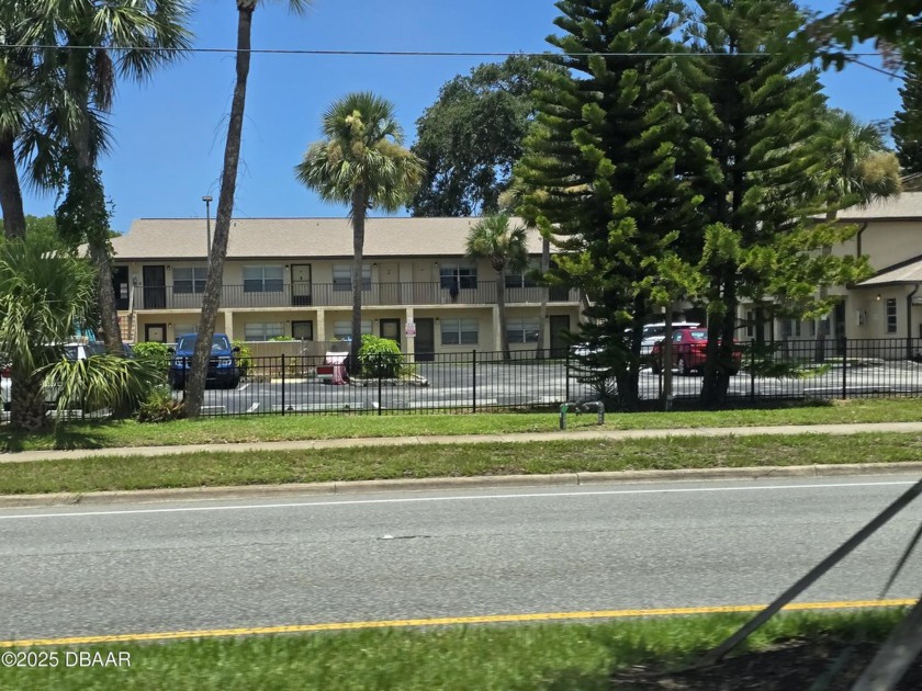 Centrally located and competitively priced 1 BR ground floor - Beach Condo for sale in Daytona Beach, Florida on Beachhouse.com