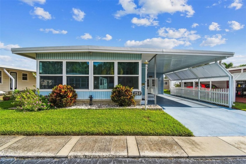 Bright & Inviting Manufactured Home in the Highly sought after - Beach Home for sale in Largo, Florida on Beachhouse.com