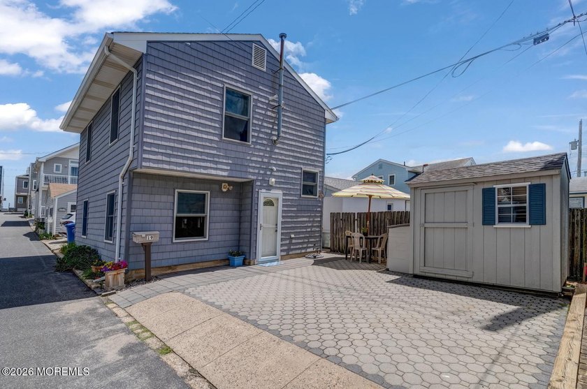 With rare OCEAN BLOCK opportunity, 2 parking spots; and easy - Beach Home for sale in Lavallette, New Jersey on Beachhouse.com