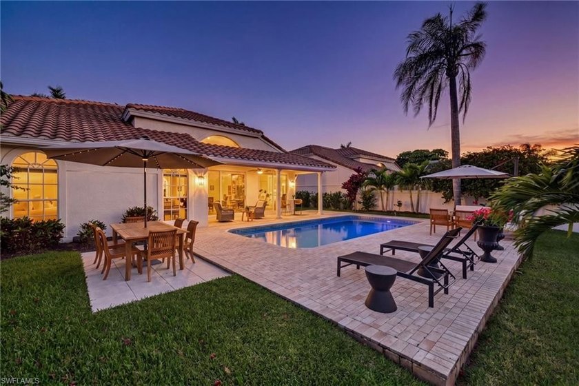 This beautifully updated, fully furnished single-family - Beach Home for sale in Naples, Florida on Beachhouse.com