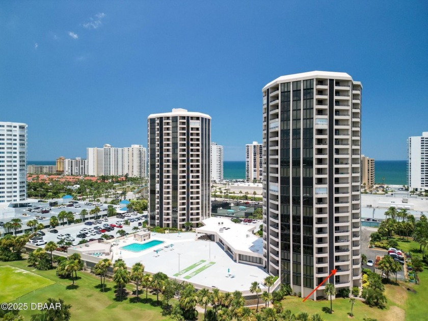 SELLER IS MOTIVATED! HUGE PRICE REDUCTION! ALL OFFERS - Beach Condo for sale in Daytona Beach, Florida on Beachhouse.com