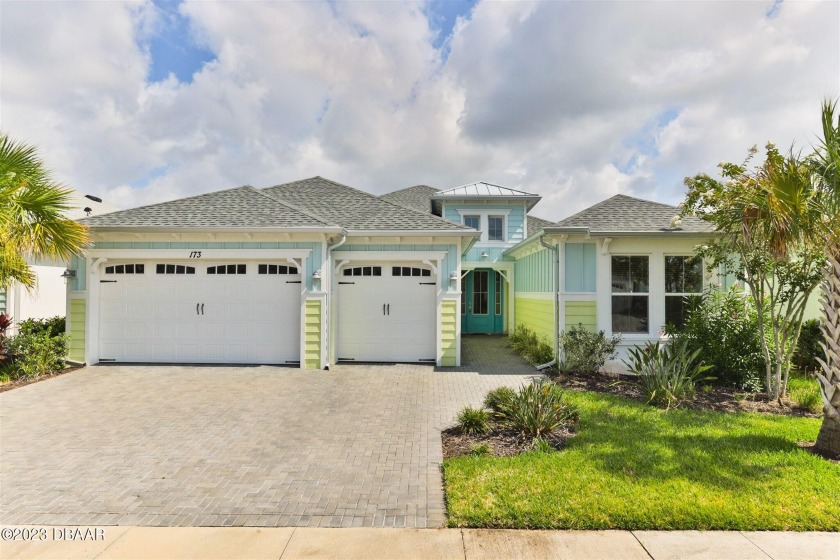 Highly Sought After Trinadad home backing up to Nature Preserve - Beach Home for sale in Daytona Beach, Florida on Beachhouse.com