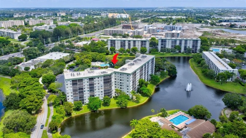 Must see! Highly desirable Cypress Bend community! Completely - Beach Condo for sale in Pompano Beach, Florida on Beachhouse.com