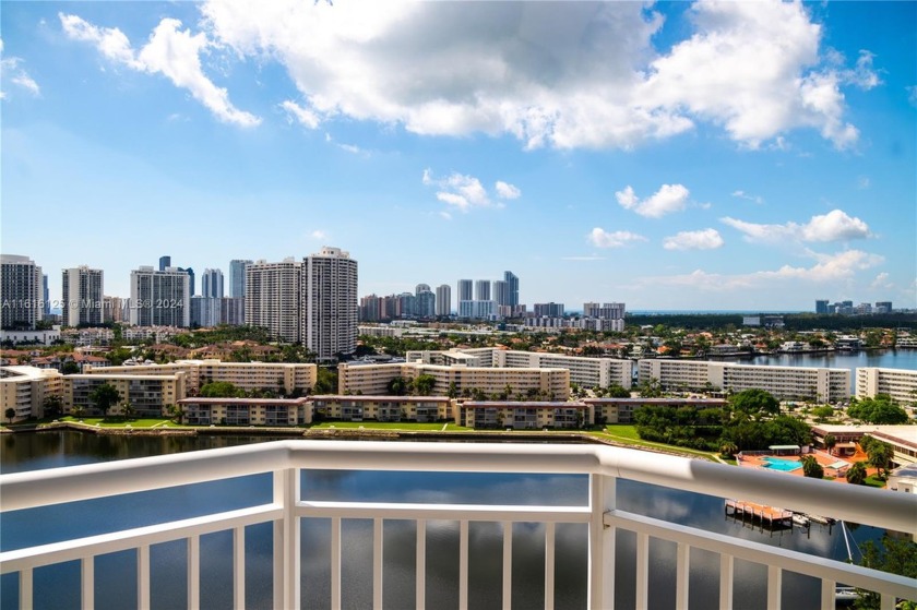 This must see 3-bedroom, 2.5-bath SE corner unit on the 19th - Beach Condo for sale in Aventura, Florida on Beachhouse.com